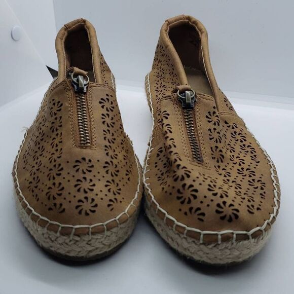 Easy Street Zenon Womens Espadrille Slip On Sneakers Size 8 - Picture 5 of 8